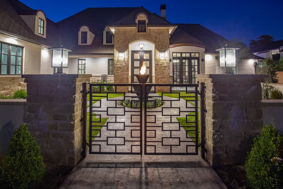 Ashton Grove Tailored Residence by Muirfield Homes By Alan Cheshier - Photo 4