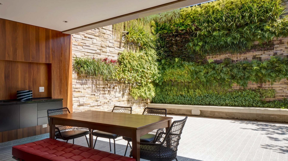HM Residence by Verde Vertical Inc - Photo 4