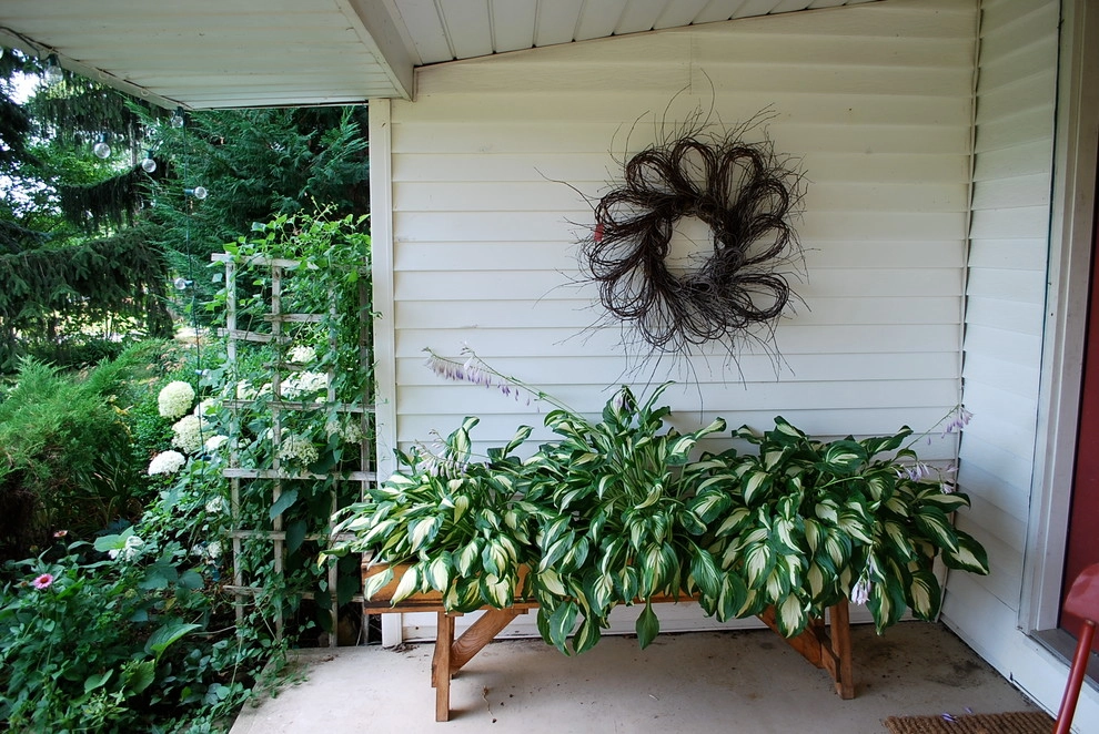 Country Farmhouse Garden by Bethesda Garden Design Llc - Photo 10