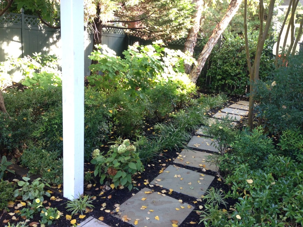 Charleston Inspired Garden, Chevy Chase by Bethesda Garden Design Llc - Photo 4
