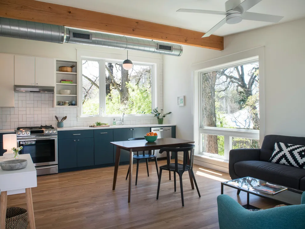 Hyde Park Accessory Dwelling Unit by Capital Construction Company - Photo 2