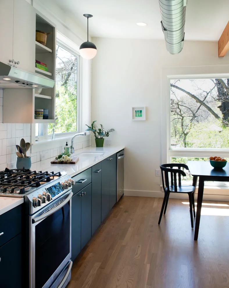 Hyde Park Accessory Dwelling Unit by Capital Construction Company - Photo 3