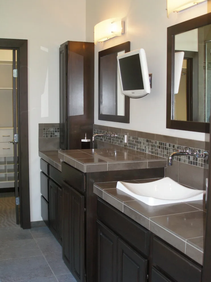 Kitchen Design of Distinction by Hageman Custom Homes LLC, DBA GH Construction - Photo 2