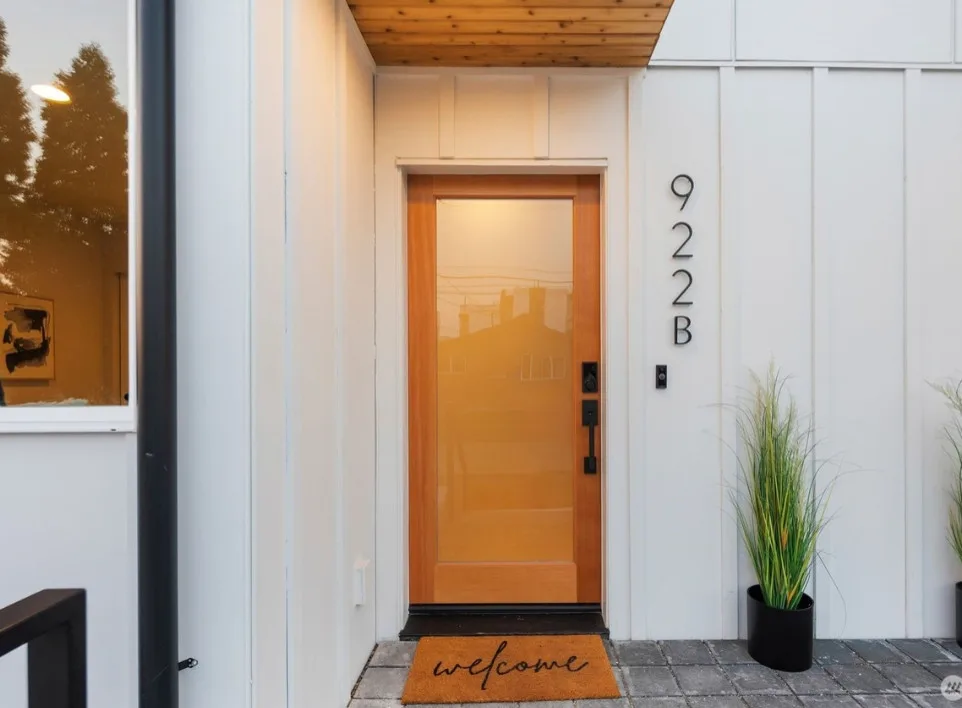 Ballard Contemporary Townhouse by Seattle Custom Contractors - Photo 4