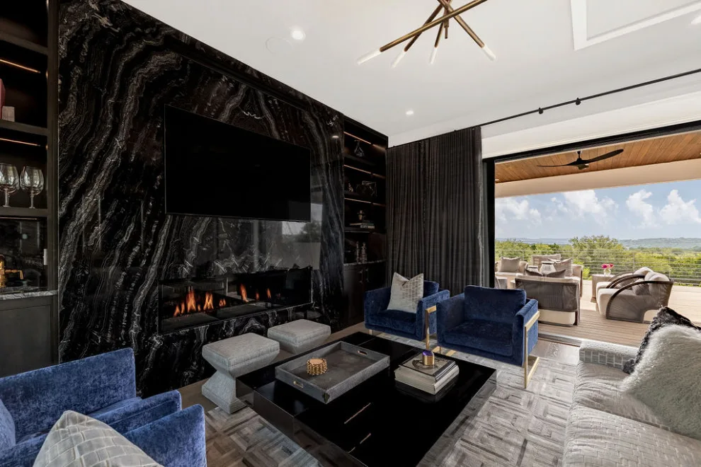 Barton Stream by Camelot Custom Homes Inc. - Photo 3