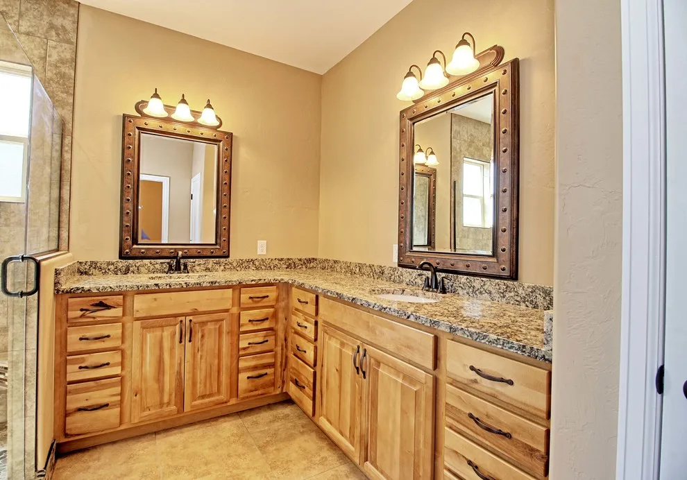 Restroom Design by Dahl Built Homes - Photo 3