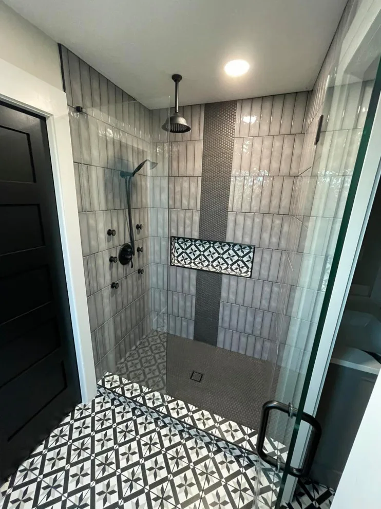 SilverBack Builders - Photo 4