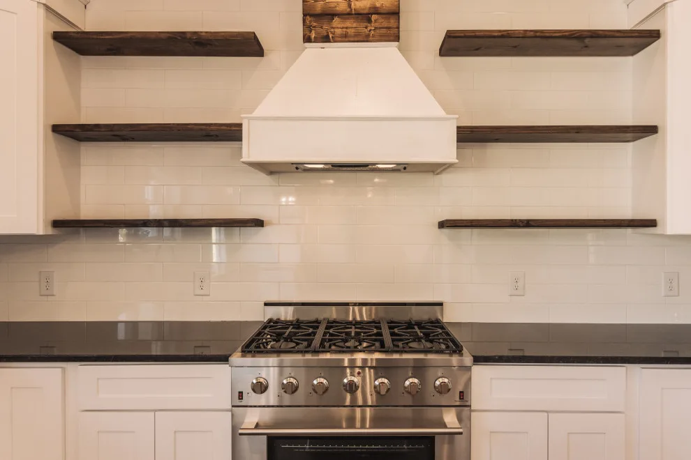 Bay Vista by JR Builders LLC - Photo 24