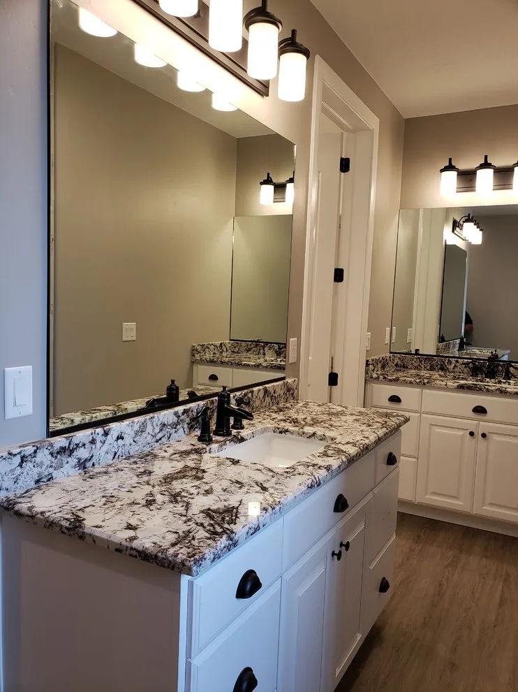 Charming Craftsman-Style Residence by Radiant Blue Homes - Photo 4