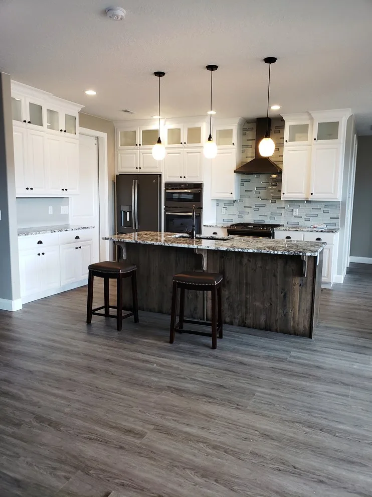 Charming Craftsman-Style Residence by Radiant Blue Homes - Photo 3