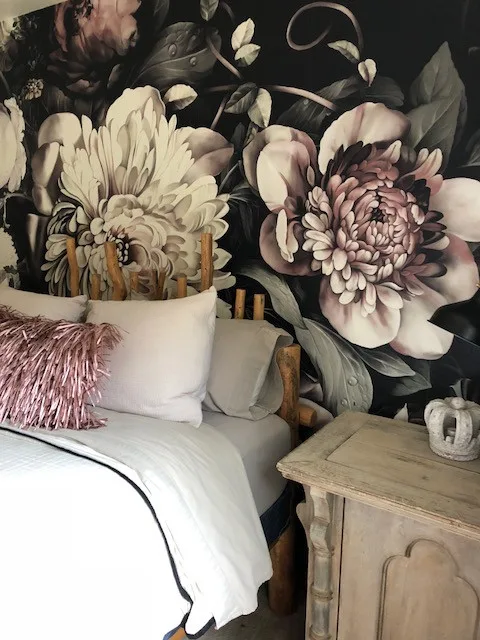 Floral Retreat Bedroom by Northern Paradise Homes - Photo 6