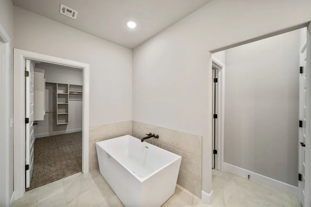 Bespoke Residence in Bixby, Oklahoma by Mahogany Homes - Photo 23