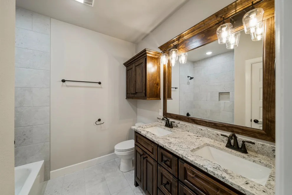 Bespoke Residence in Bixby, Oklahoma by Mahogany Homes - Photo 30