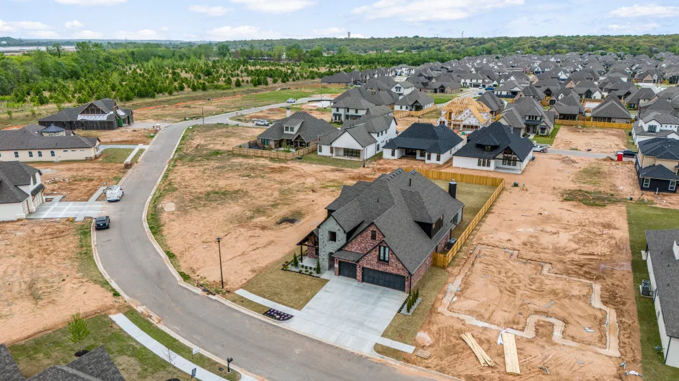 Bespoke Residence in Bixby, Oklahoma by Mahogany Homes - Photo 41