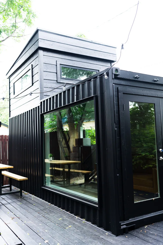 Dark Container Accessory Dwelling Unit by Domain Construction Services, Inc - Photo 9