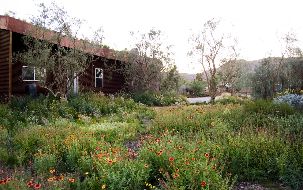 The Boulder House by W Garett Carlson, ASLA - Photo 5