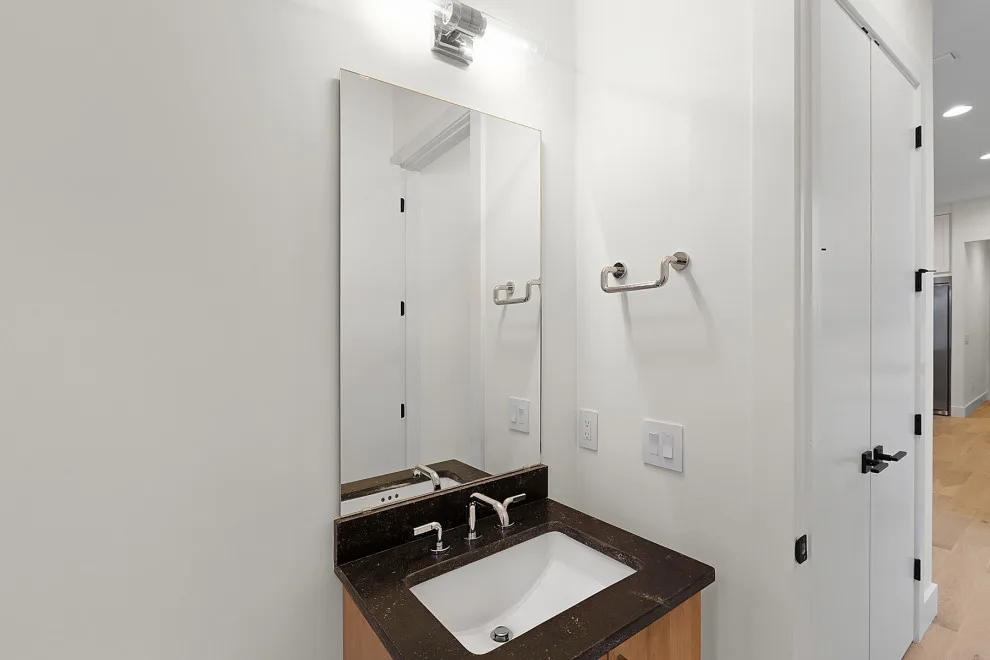 Bowles Avenue by Riverside Homes Custom - Photo 10