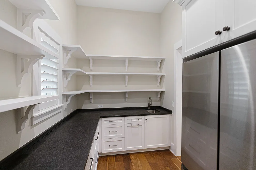 Brady Point Estate by Riverside Homes Custom - Photo 6