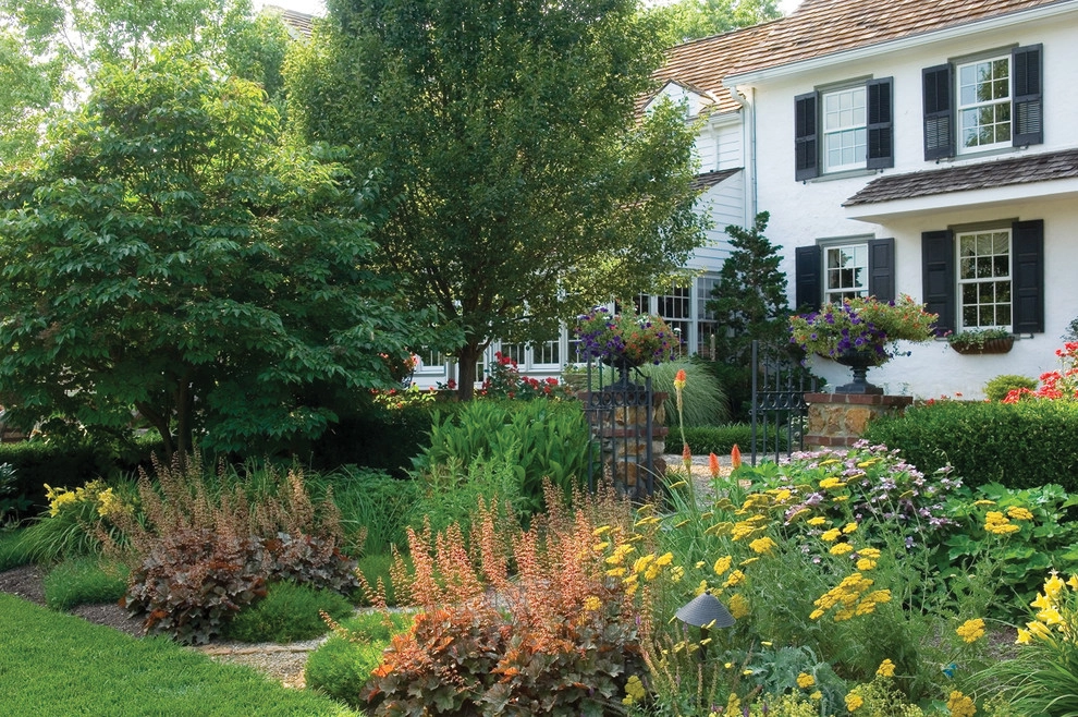 Distinctive Gardens by Wallace Landscape Associates - Photo 9