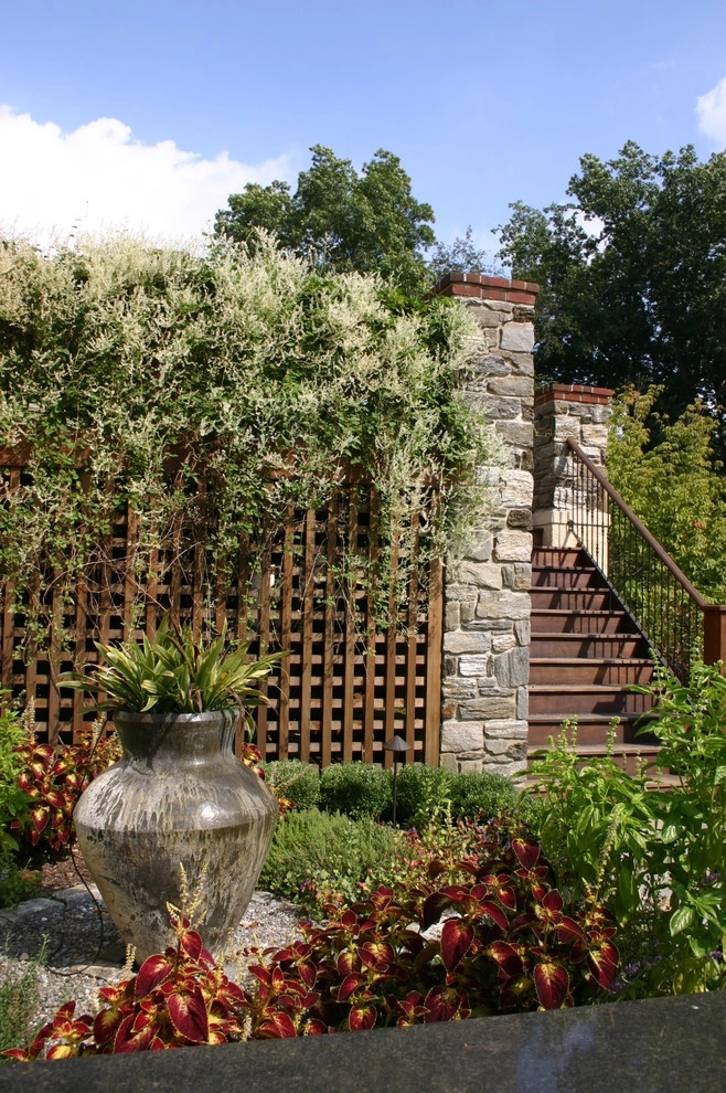 Distinctive Gardens by Wallace Landscape Associates - Photo 5