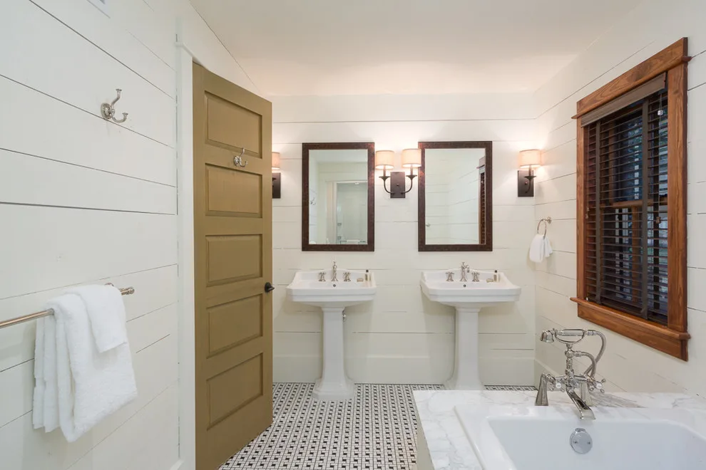 Broadfield Inn by Howser Enterprises - Photo 9