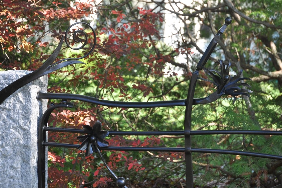 Polytropic Fence by Bilowz Associates Inc. - Photo 5