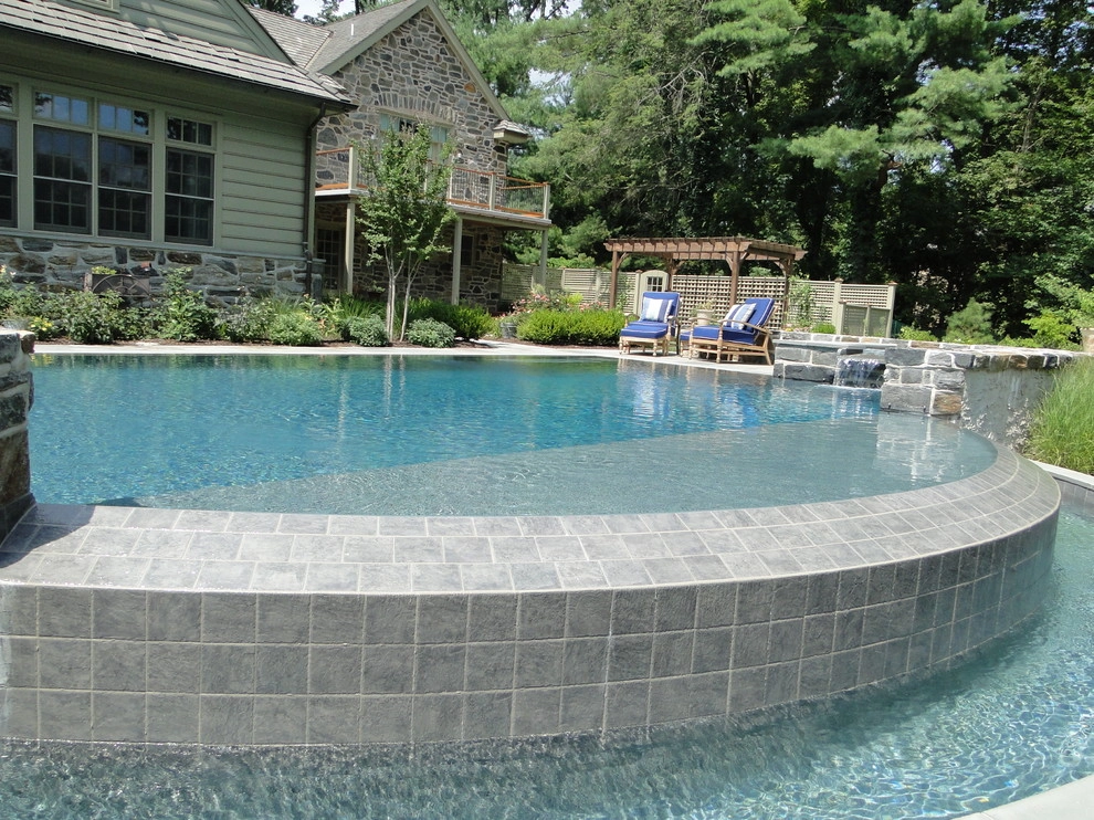 Infinity Edge Elements - Bryn Mawr, PA by Wallace Landscape Associates - Photo 4