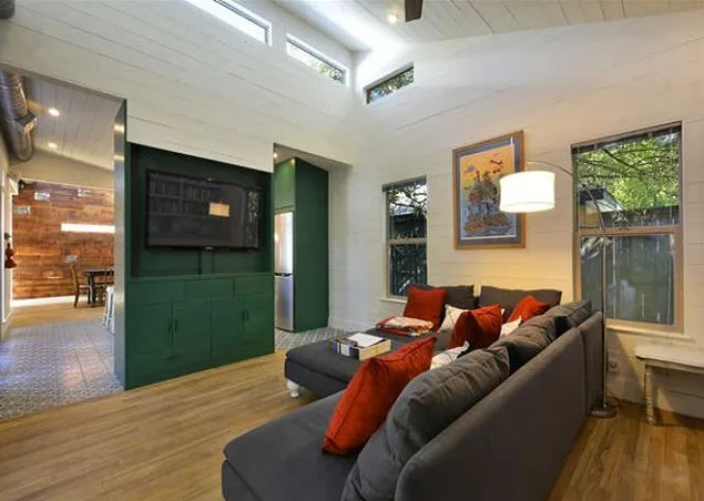Bryan Avenue by QuarterLab Design Build - Photo 15
