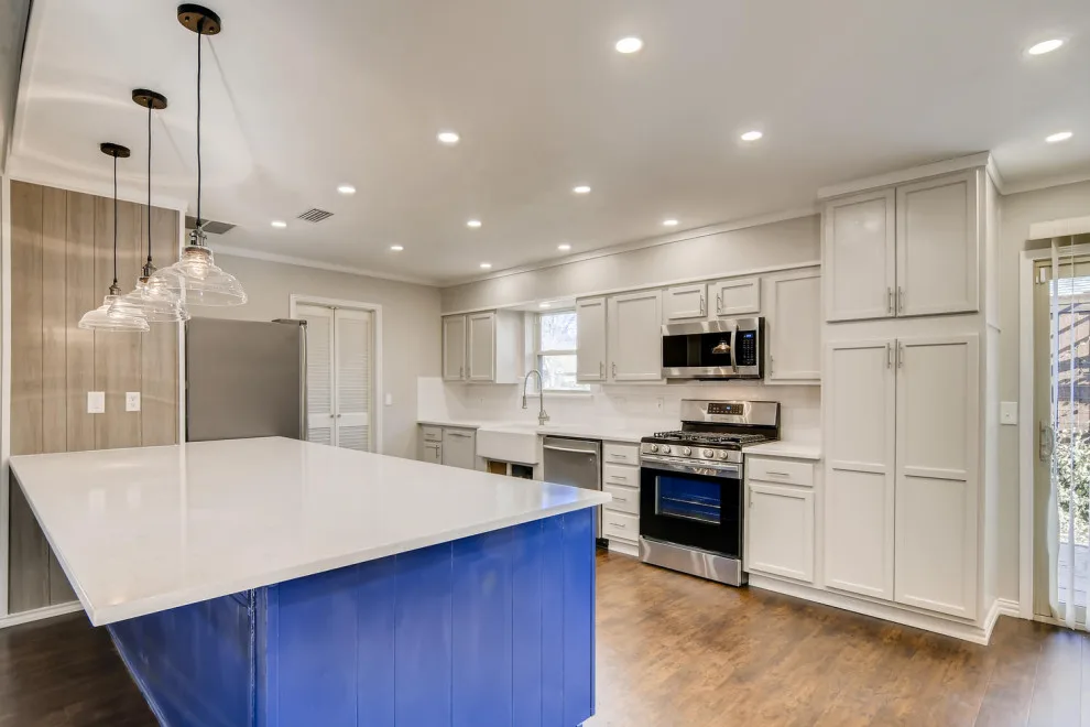 Affordable Kitchen Renovation by Chellyanna - Custom Homes, Additions, Renovations - Photo 6