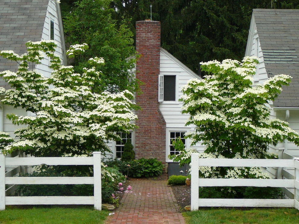 Distinctive Gardens by Wallace Landscape Associates - Photo 8