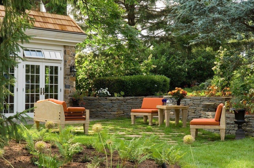Outdoor Living Spaces by Wallace Landscape Associates - Photo 7