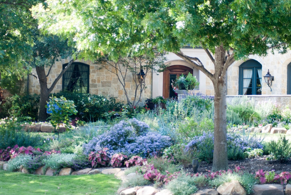 North Dallas organic installation by Wanderback Design by Wanderback Design - Photo 4