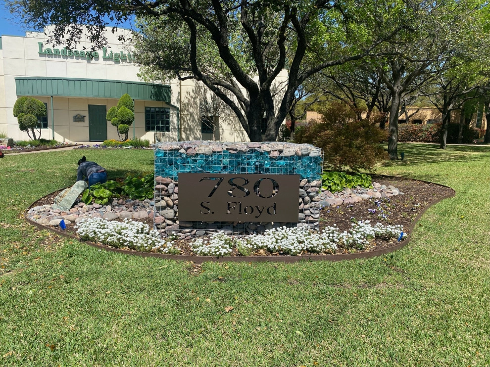 Richardson Texas landscape redo by Wanderback Design - Photo 5