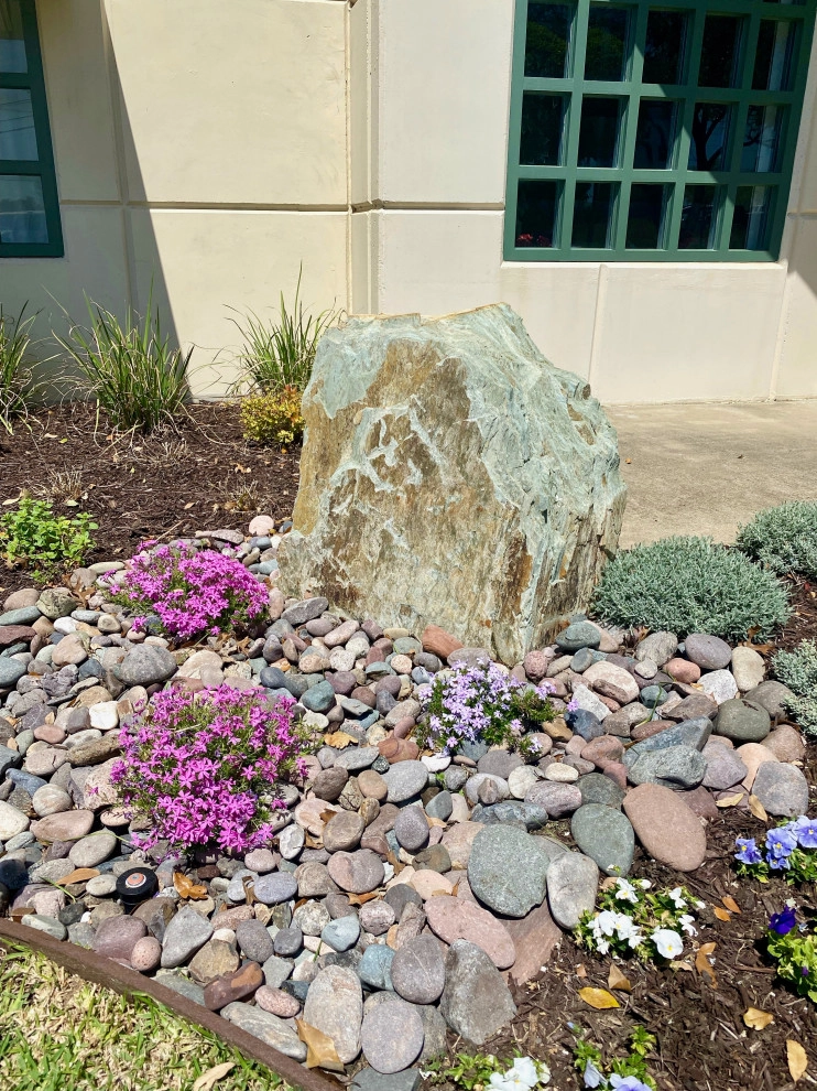 Richardson Texas landscape redo by Wanderback Design - Photo 7