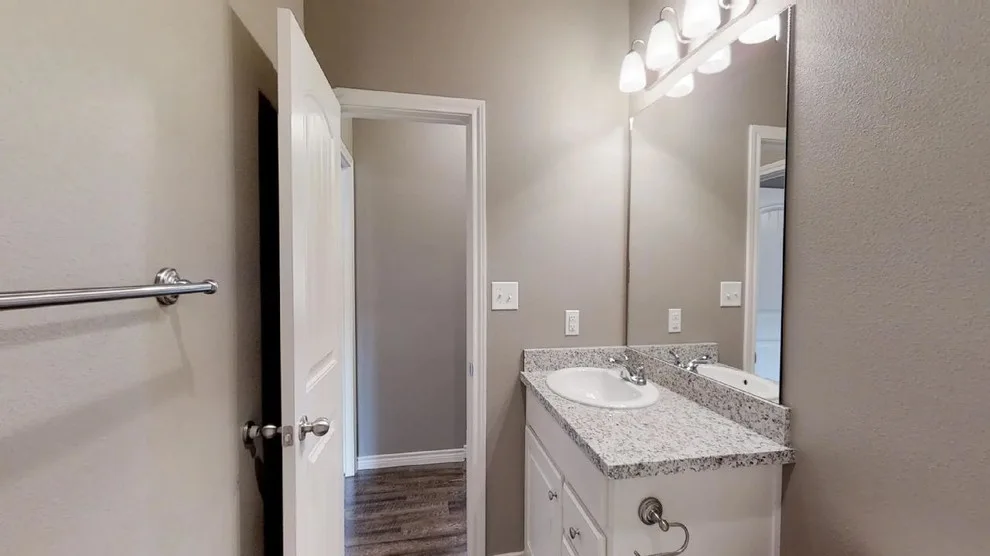 Cape Cod - 1715 to 1799 by Roten Homes, Inc. - Photo 10