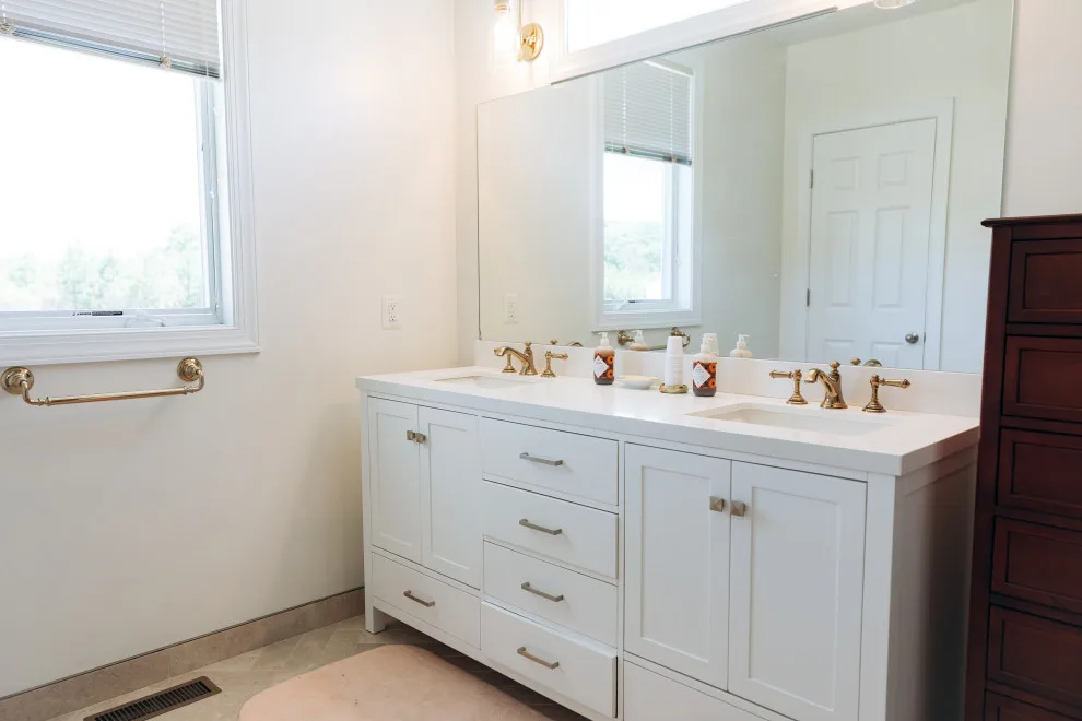 Cape Cod-Inspired Home Construction by Horizon Building - Photo 8