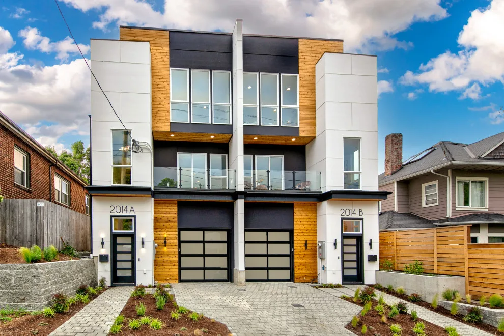 Capitol Hill Modern by Seattle Custom Contractors - Photo 2