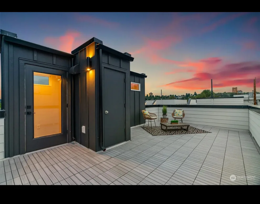 Capitol Hill Multi-Unit Townhomes by Seattle Custom Contractors - Photo 11