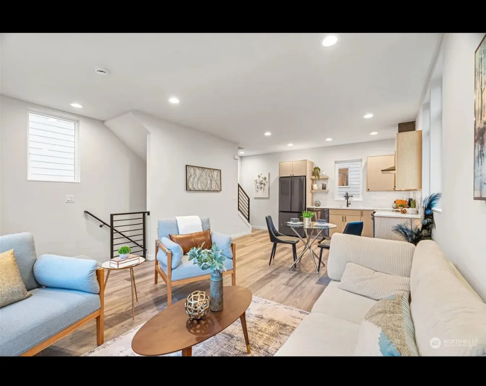 Capitol Hill Multi-Unit Townhomes by Seattle Custom Contractors - Photo 10