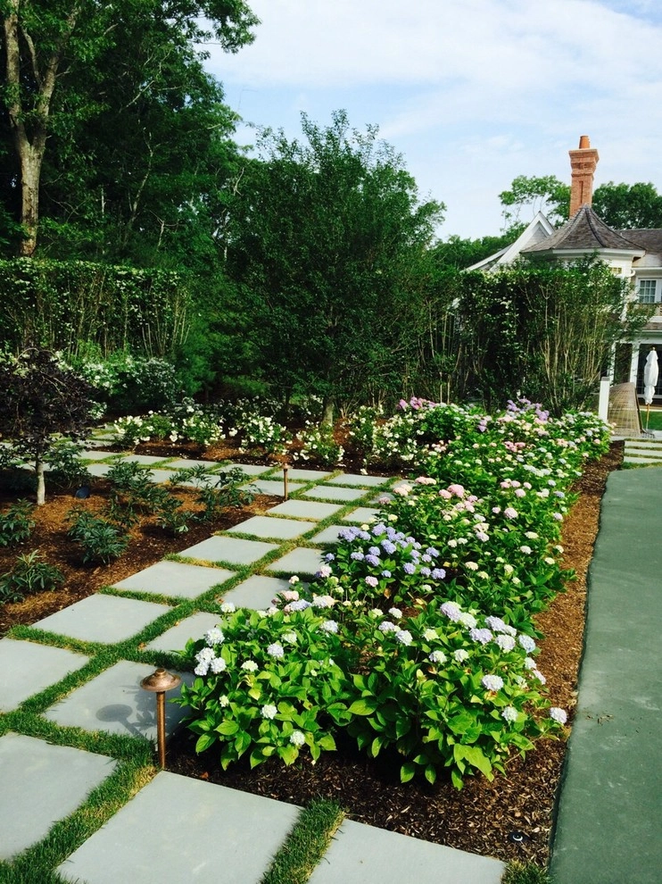 Custom Landscape Designs by Warren's Nursery - Photo 3