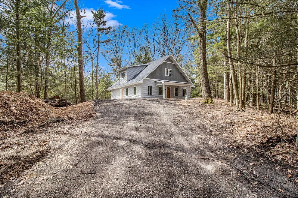 Charity Retreat by R-Value Homes - Photo 4