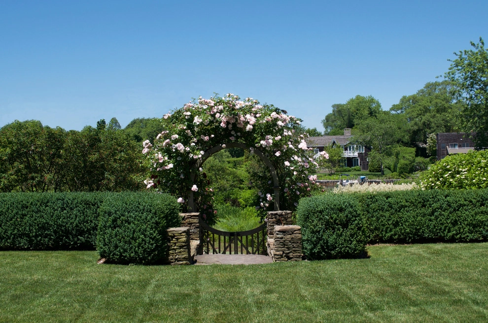 Custom Landscape Designs by Warren's Nursery - Photo 11