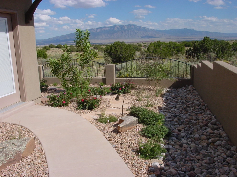 Landscape Designs by WaterQuest Landscaping - Photo 29