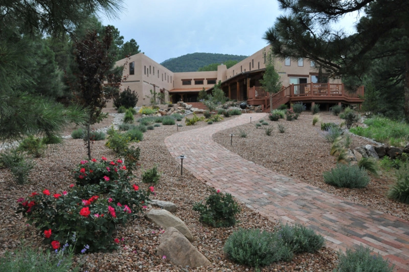 Landscape Designs by WaterQuest Landscaping - Photo 13