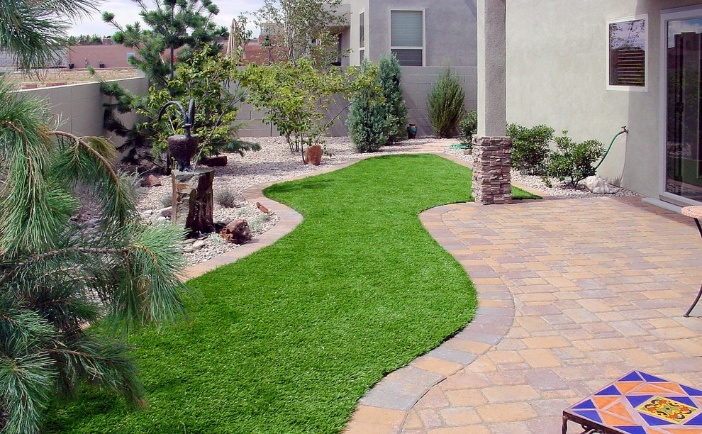Landscape Designs by WaterQuest Landscaping - Photo 19
