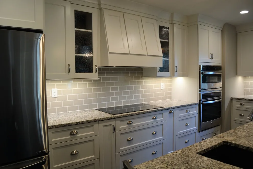 Cedarmill Revamp by Mahn Custom Homes And Renovations - Photo 12