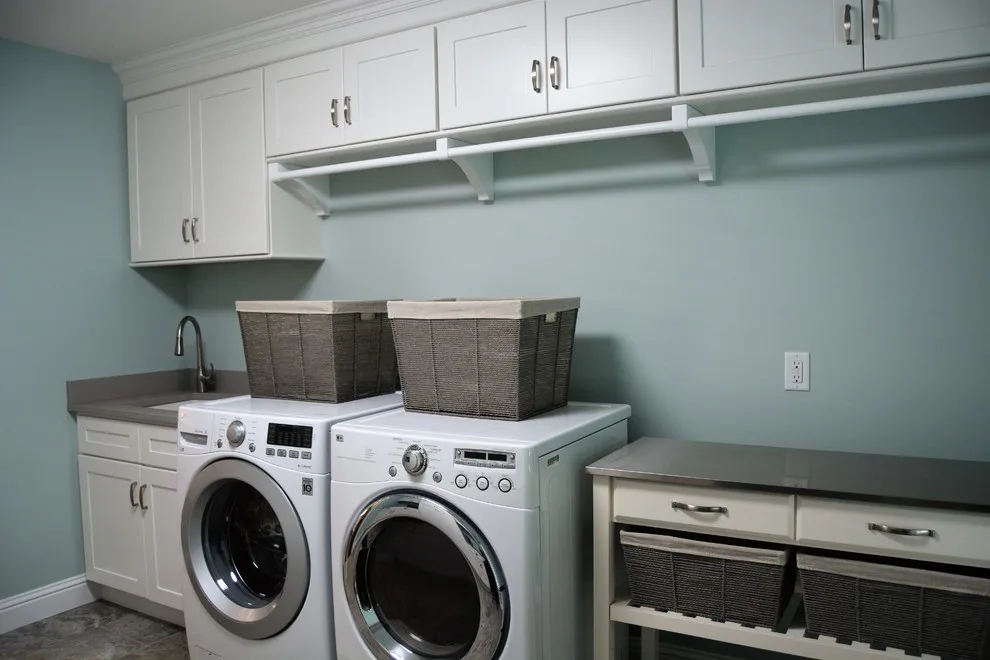 Cedarmill Revamp by Mahn Custom Homes And Renovations - Photo 9