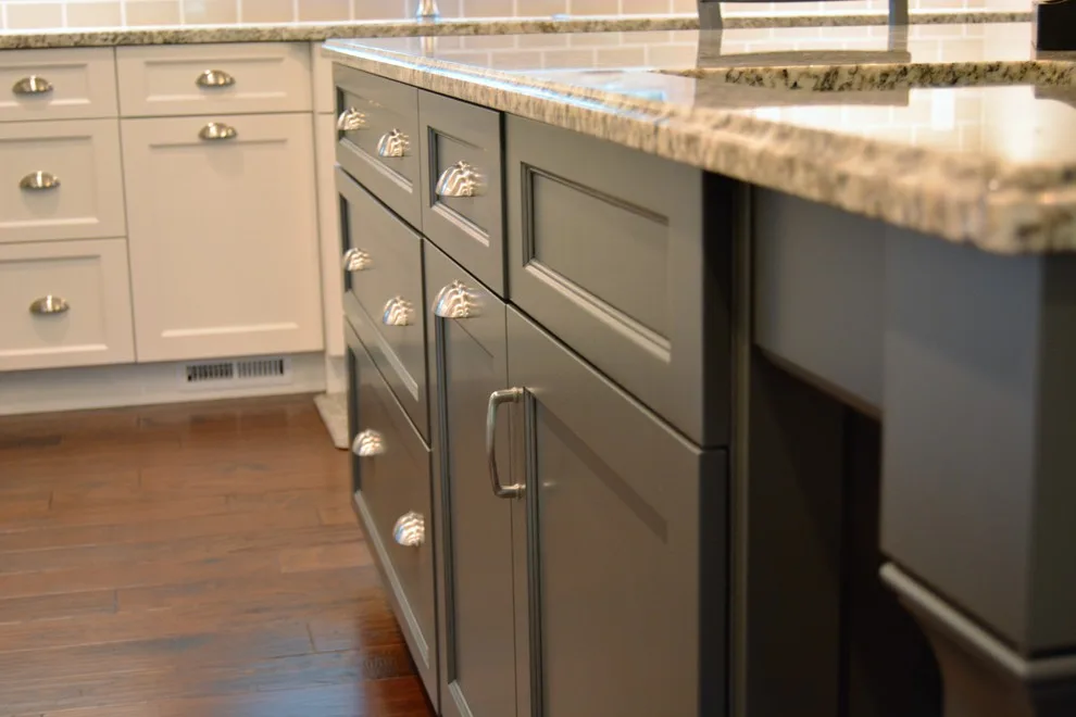 Cedarmill Revamp by Mahn Custom Homes And Renovations - Photo 16
