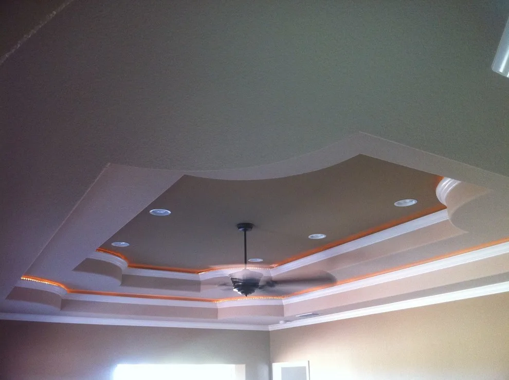 Vaults and Overheads by Harmon & Holcomb Homes - Photo 26