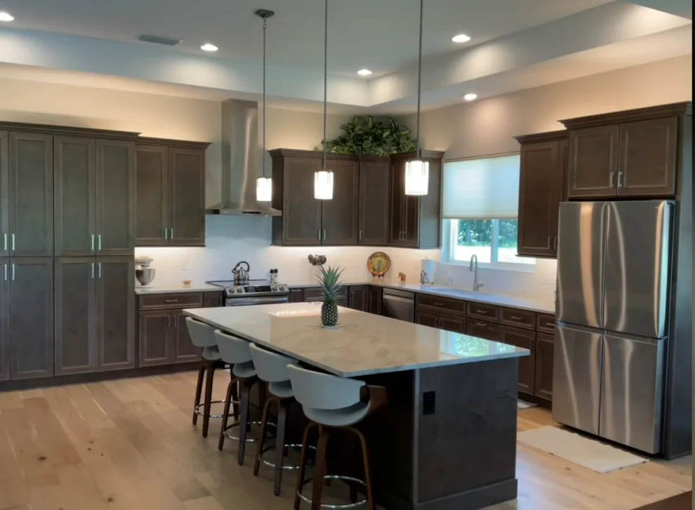Enclosures by McCloskey Homes Inc - Photo 4
